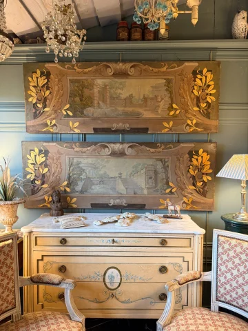 Gran par de lienzos pintados decorativos en trompe-l'œil — Buen estado