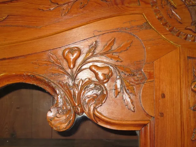 Buffet deux corps, XIXe siècle.