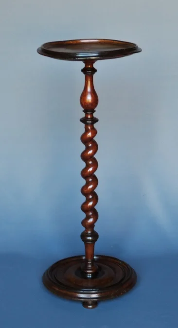 LOUIS XIII PERIOD STAND