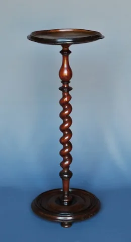 LOUIS XIII PERIOD STAND