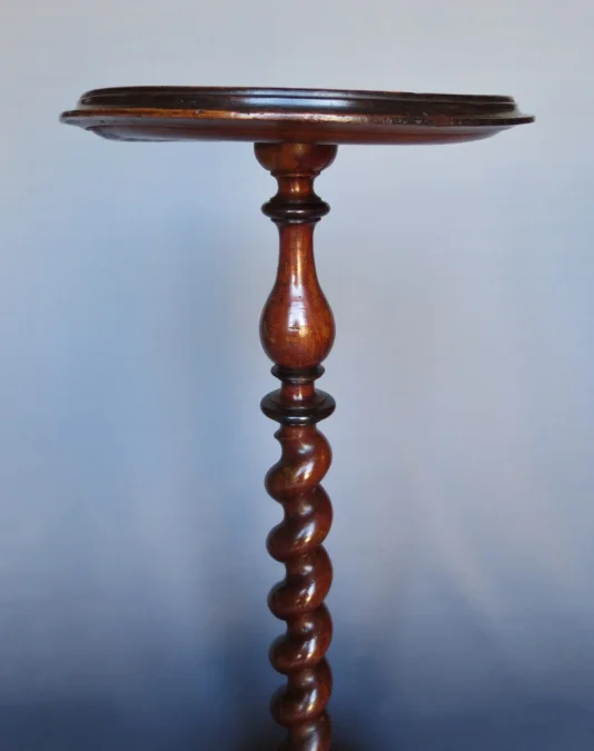 LOUIS XIII PERIOD STAND