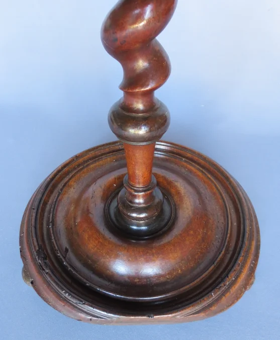 LOUIS XIII PERIOD STAND
