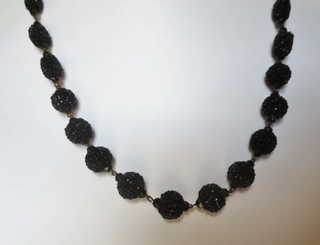 NAPOLEIÓN III PERÍODO JADE NECKLACE