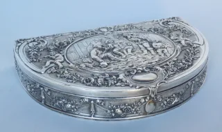 Boite à bijoux, Argent massif.