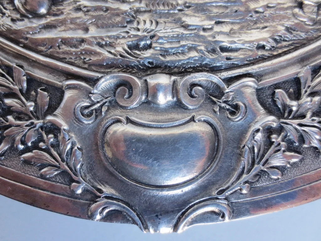 СЕРЕБРЯНАЯ ЮВЕЛИРНАЯ КОРОБКА