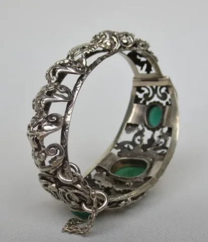 SILBERARMBAND AUS DEM 19. JAHRHUNDERT