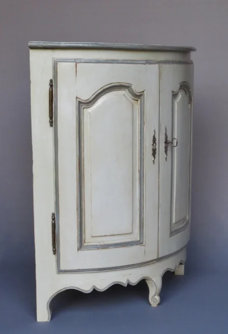 Encoignure Louis XV.