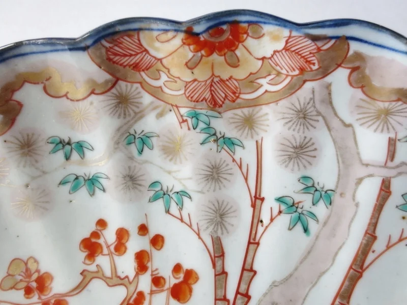 Plat Imari XIXe siècle.