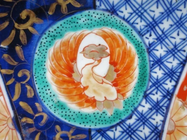 Plat Imari XIXe siècle.