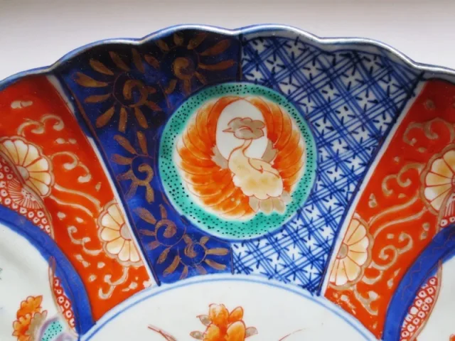 Plat Imari XIXe siècle.
