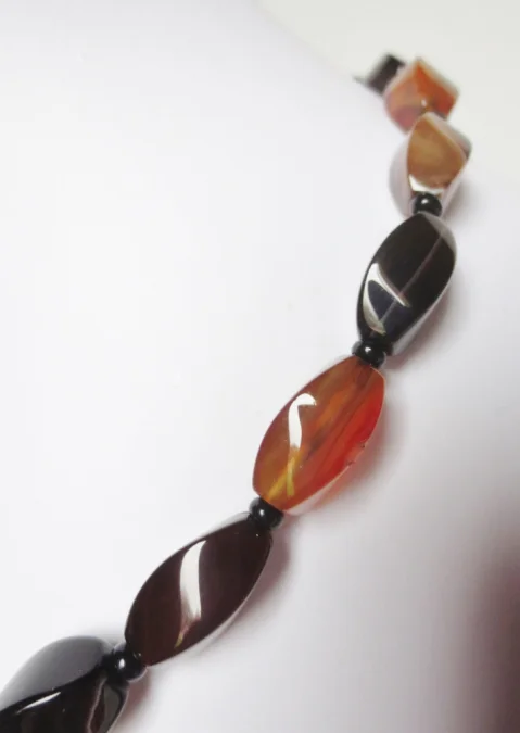 Collier en agate