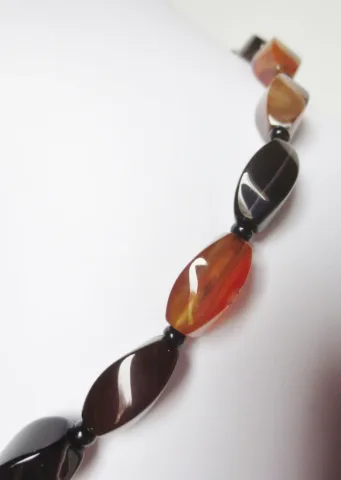 Collier en agate