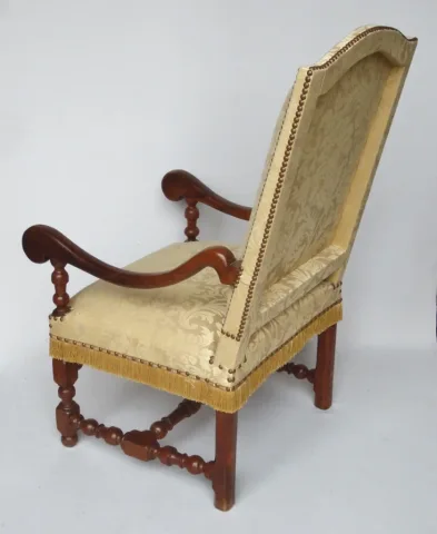 LOUIS XIV PERIOD ARMCHAIR