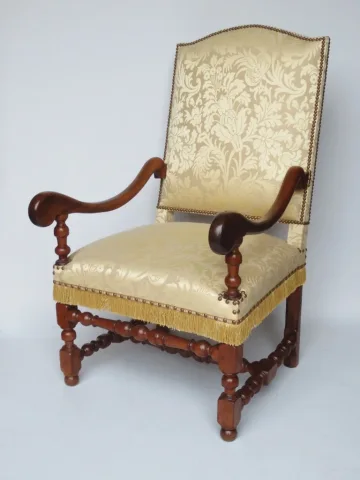 LOUIS XIV PERIOD ARMCHAIR