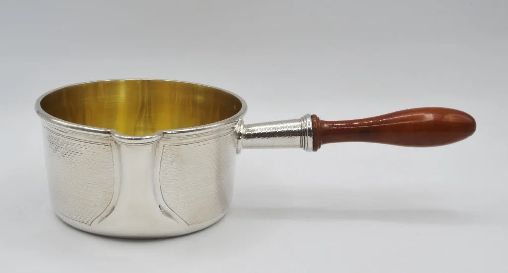 SILBERNE SAUCEPAN