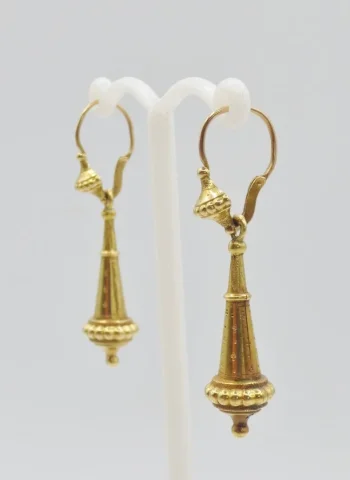 Boucles d'oreilles en or, Normandie XIXe siècle.