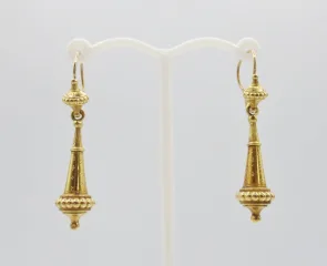 Boucles d'oreilles en or, Normandie XIXe siècle.