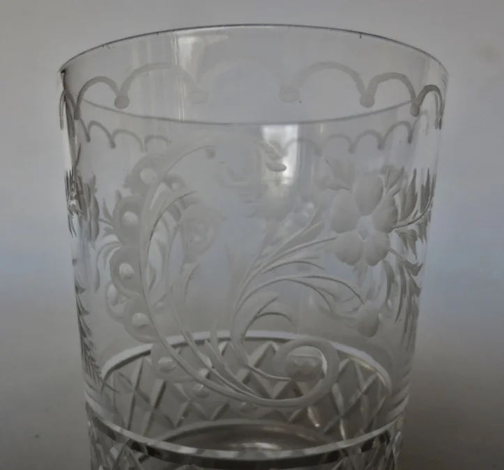 Verre en cristal taillé XIXe siècle