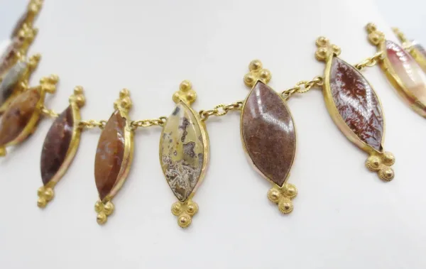 Collier époque Restauration.