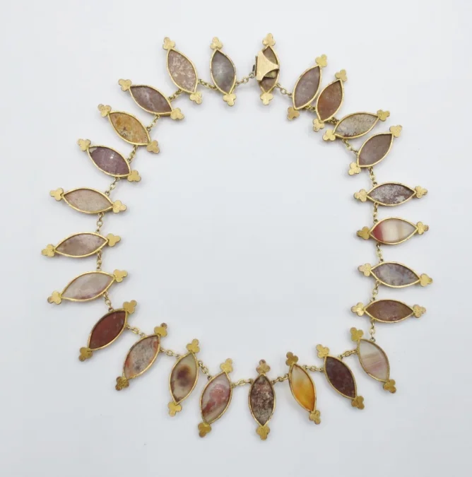 Collier époque Restauration.