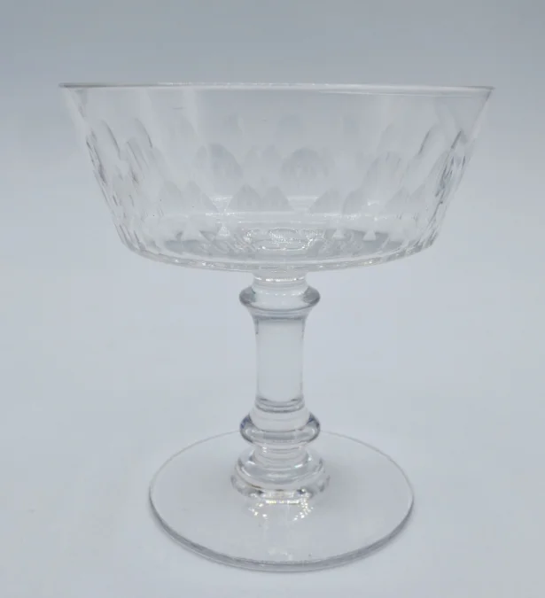Coupes à champagne, cristal, fin XIXe siècle.