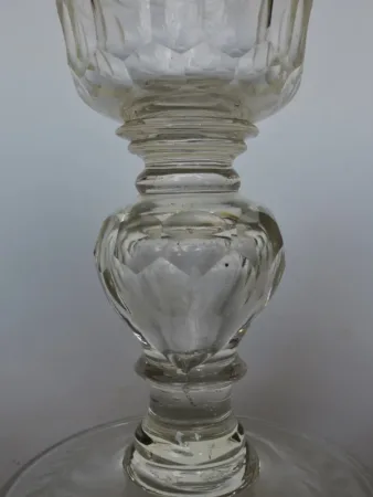 GLAS DES 18. JAHRHUNDERTS