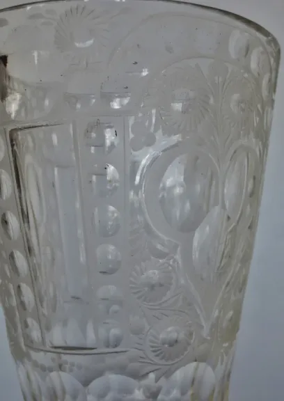 GLAS DES 18. JAHRHUNDERTS