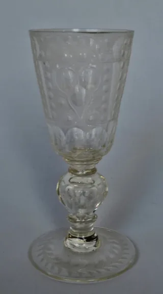 GLAS DES 18. JAHRHUNDERTS