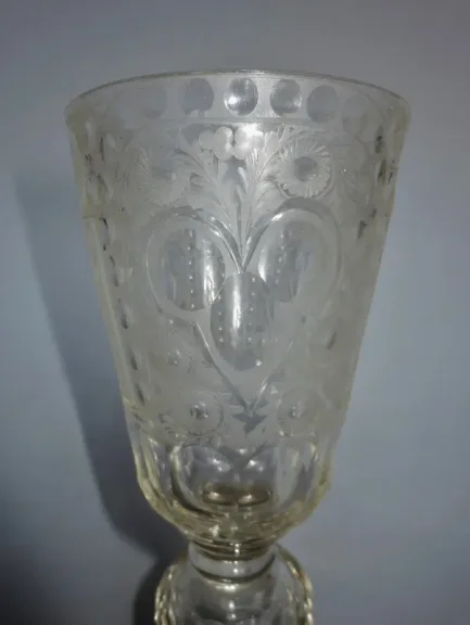 GLAS DES 18. JAHRHUNDERTS