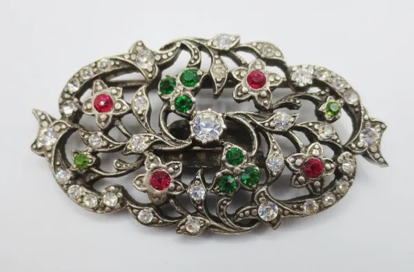 LATE 19th CENTURY JEWELLRY