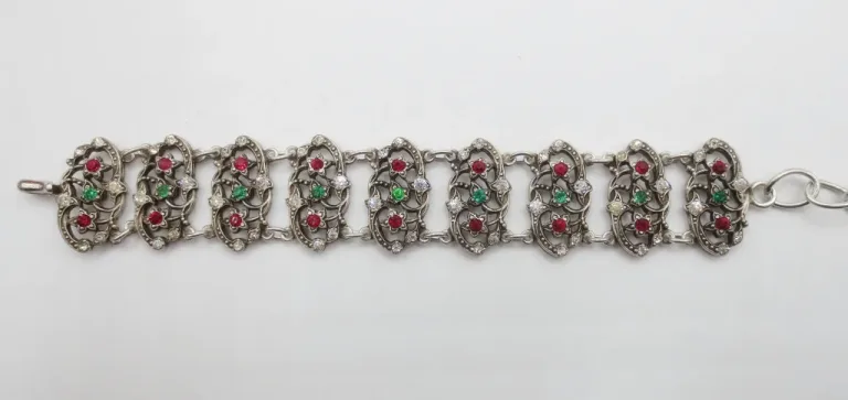 LATE 19th CENTURY JEWELLRY