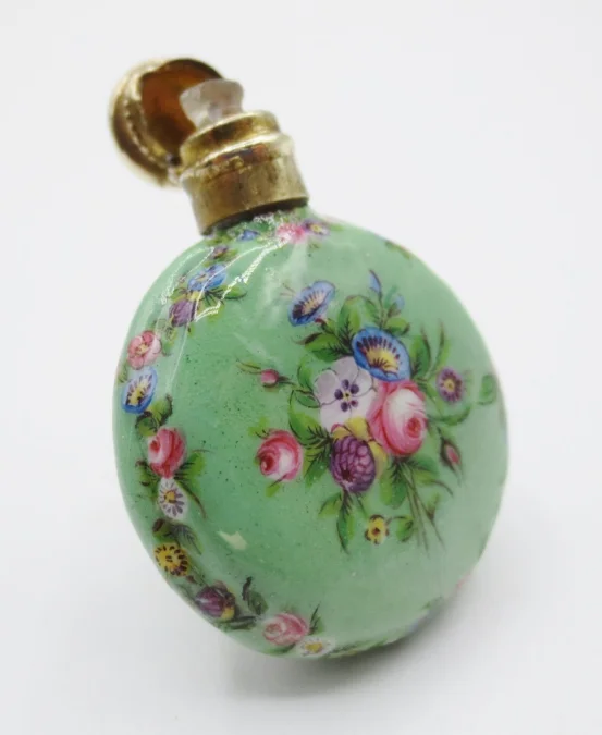 RESTAURATION PERIOD SMELLING SALTS BOTLE