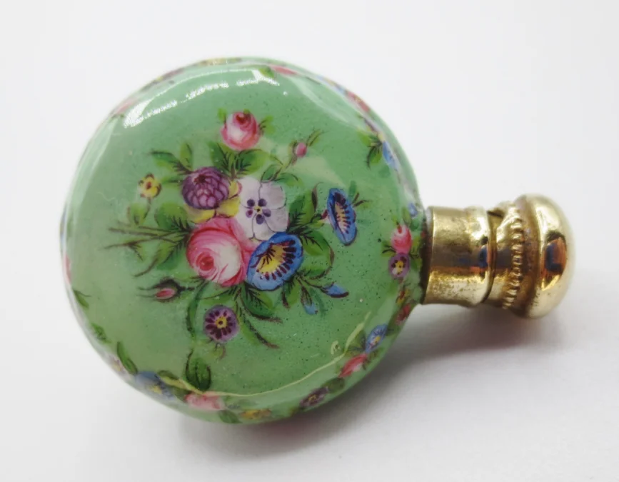 RESTAURATION PERIOD SMELLING SALTS BOTLE