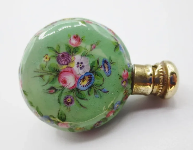 RESTAURIERUNGSZEIT RIECHSALZ FLASCHE