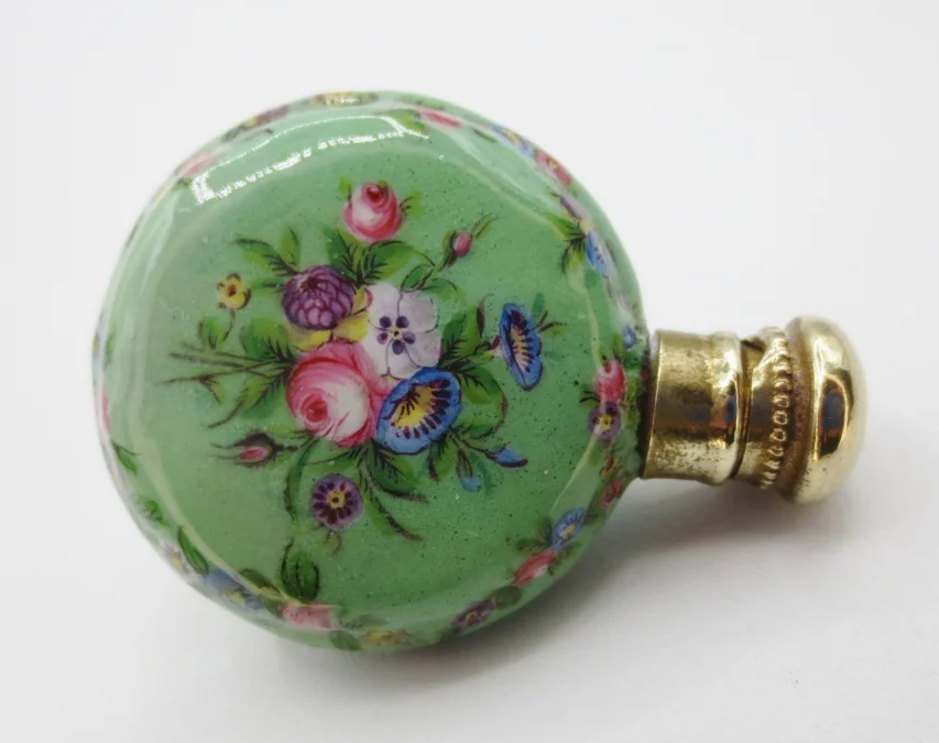 RESTAURATION PERIOD SMELLING SALTS BOTLE