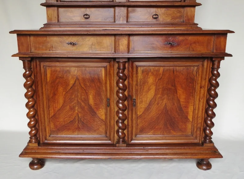 17世紀のビュッフェ