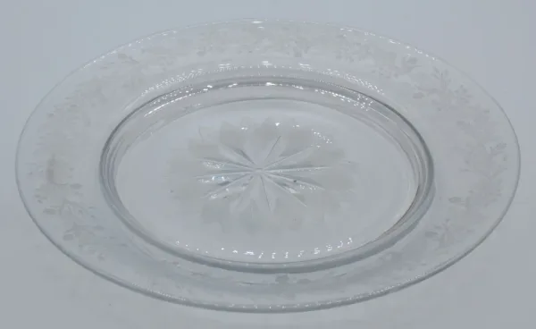 Assiettes, cristal gravés, XIXe siècle.