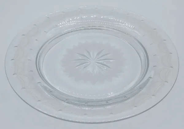 Assiettes, cristal gravés, XIXe siècle.