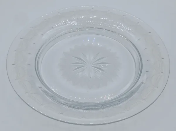 Assiettes, cristal gravés, XIXe siècle.