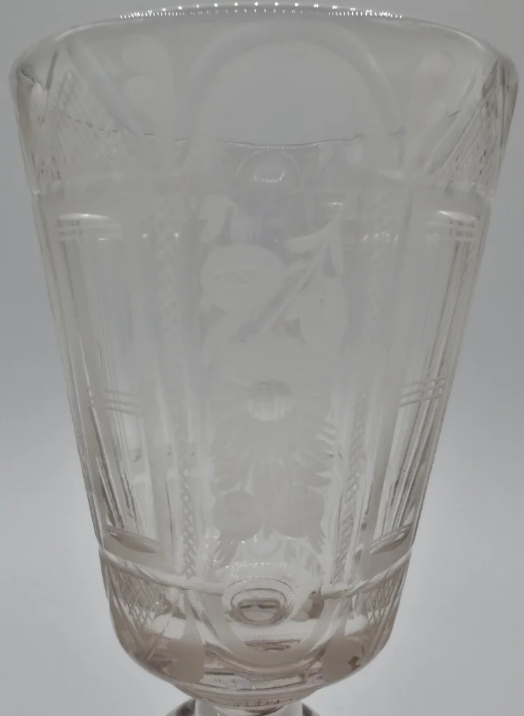 Verre à jambe XVIIIe siècle.