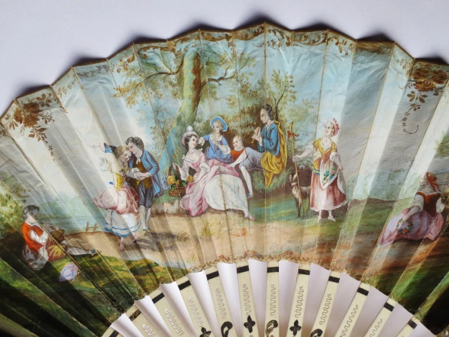 18th CENTURY FAN
