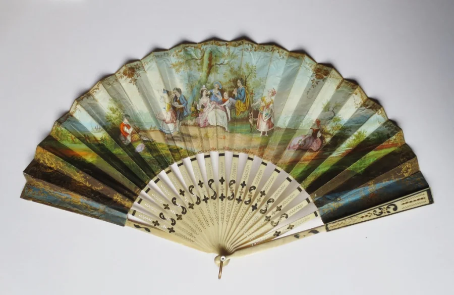 18th CENTURY FAN
