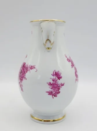 Verseuse en porcelaine de Meïssen.