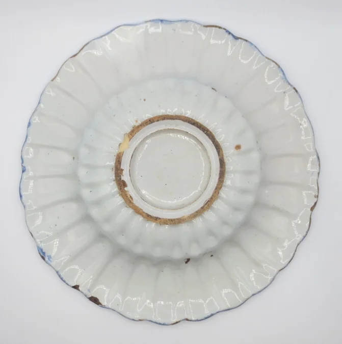 LONDONER FAIENCE-TELLER AUS DEM 17. JAHRHUNDERT