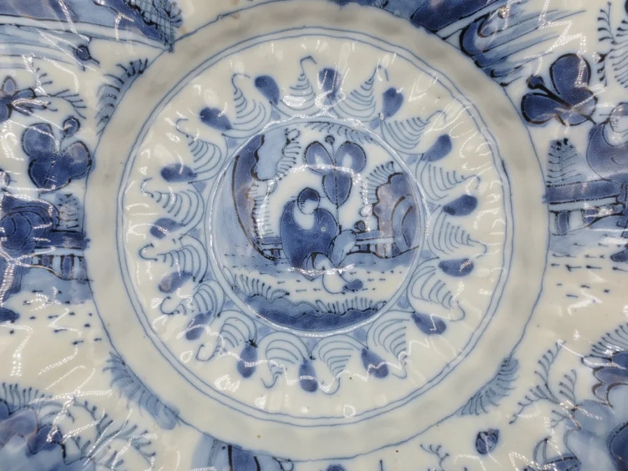 LONDONER FAIENCE-TELLER AUS DEM 17. JAHRHUNDERT