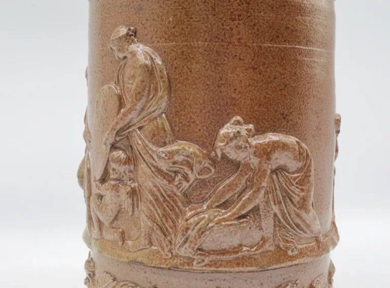 Pot ou bouteille en grès du Beauvaisis.