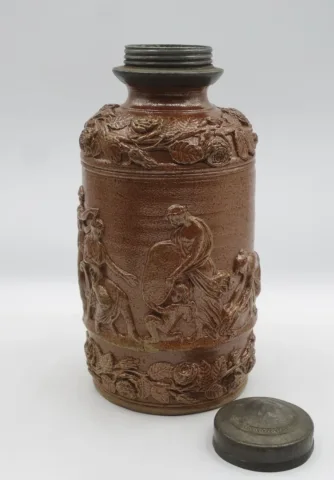 Pot ou bouteille en grès du Beauvaisis.