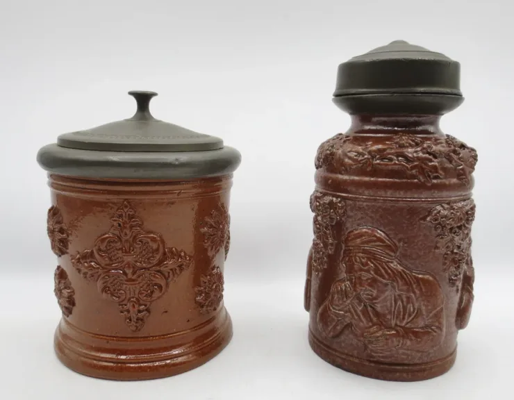 Deux pots à tabac, Beauvaisis XIXe siècle.