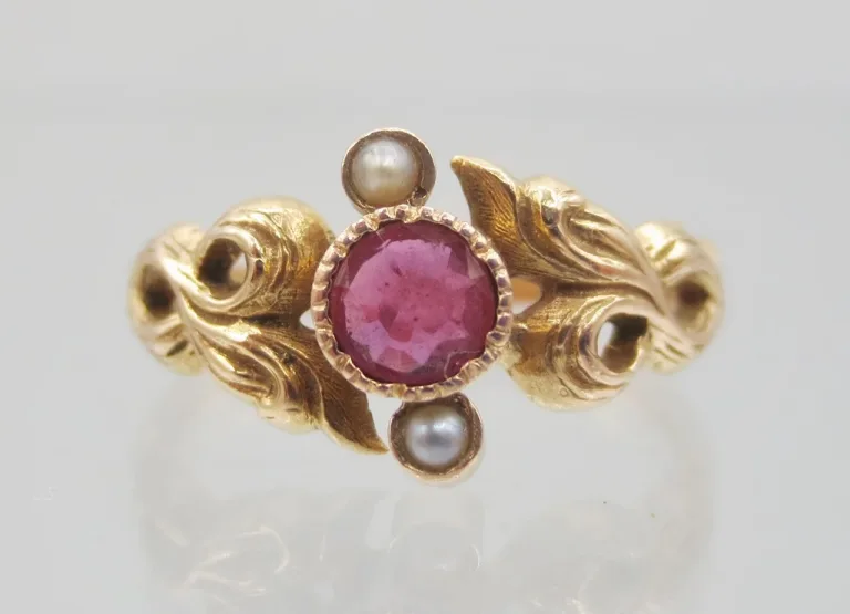 RING DES NEUNZEHNTEN JAHRHUNDERTS