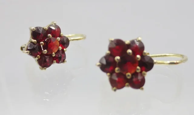 PENDIENTES VERMEIL Y GRANATE